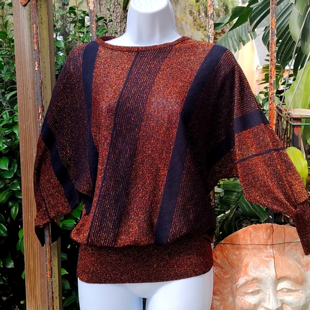 '70s, '80s, metallic copper and black 3/4 link pullover shirt by Joyce small